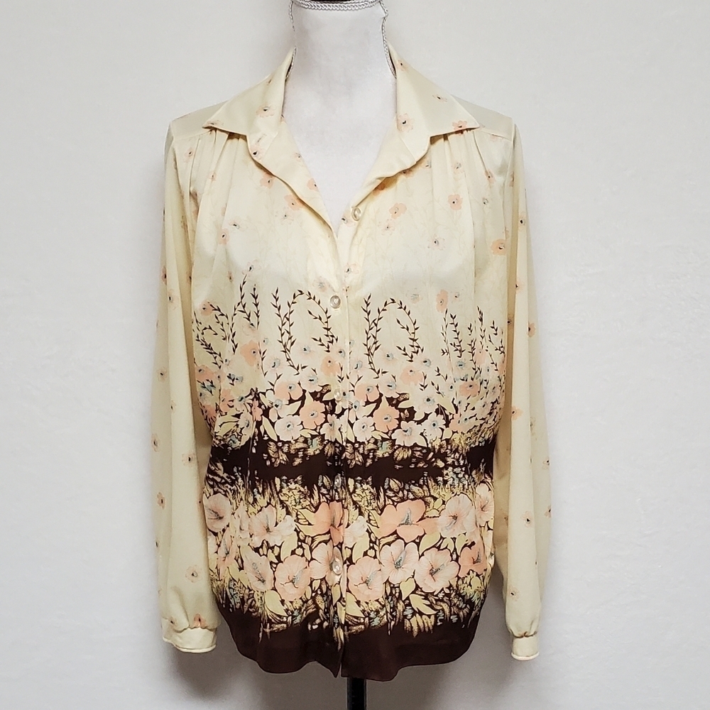 VINTAGE 1960s Boho Yellow Multi-color Floral Long Sleeves Button Up Day Blouse - Picture 4 of 14